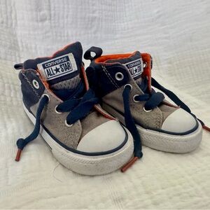 Converse Kids' Navy and Beige Sneakers